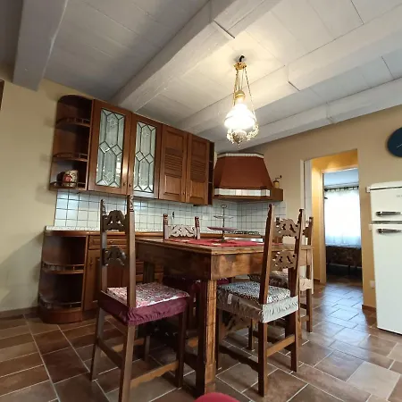 Vincent House In Camagna