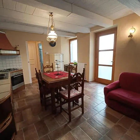 Vincent House In Camagna Camagna Monferrato
