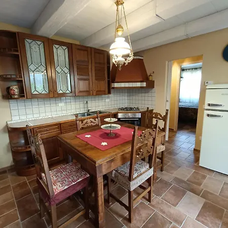 Vincent House In Camagna Camagna Monferrato