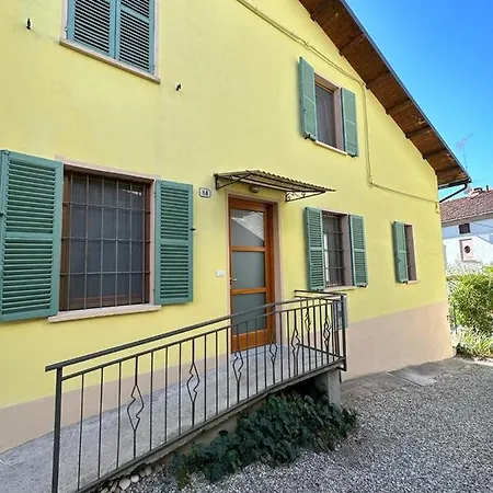 Holiday home Vincent House In Camagna Camagna Monferrato