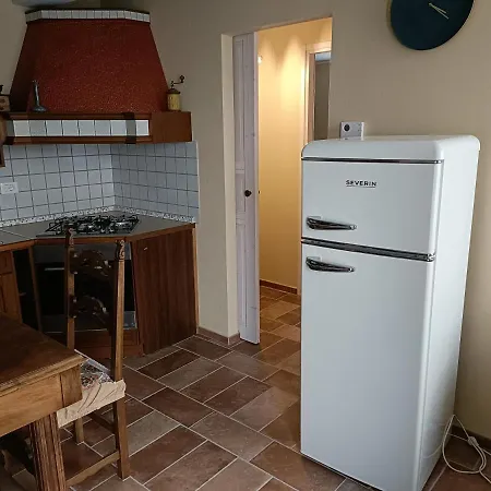 Vincent House In Camagna Holiday home Camagna Monferrato