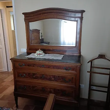 Vincent House In Camagna Holiday home Camagna Monferrato