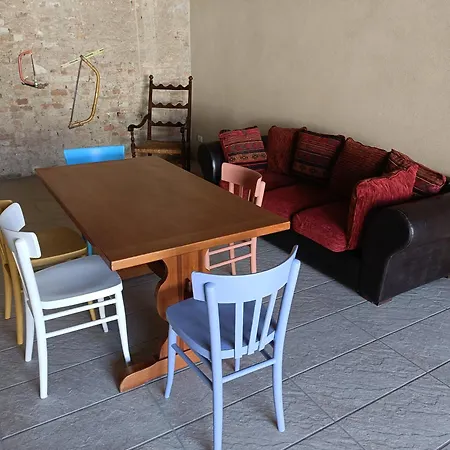 Vincent House In Camagna Holiday home Camagna Monferrato
